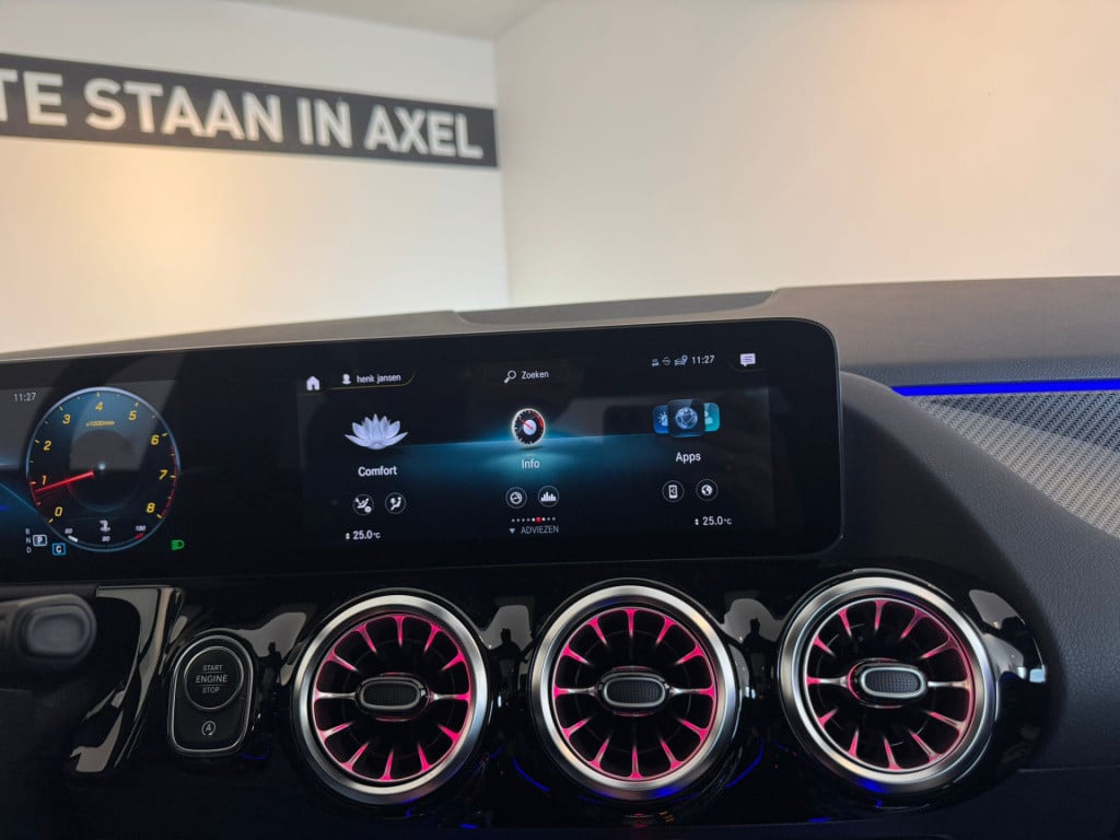 Mercedes-Benz Gla-klasse 180 business solution amg