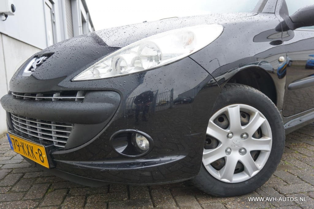 Peugeot 206 + 1.4 xs