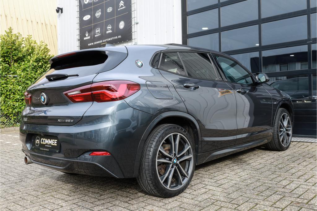 BMW X2 xdrive25e m sport pano i 18inch i hud