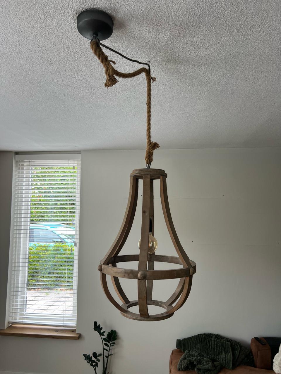 Eglo lamp van de praxis
