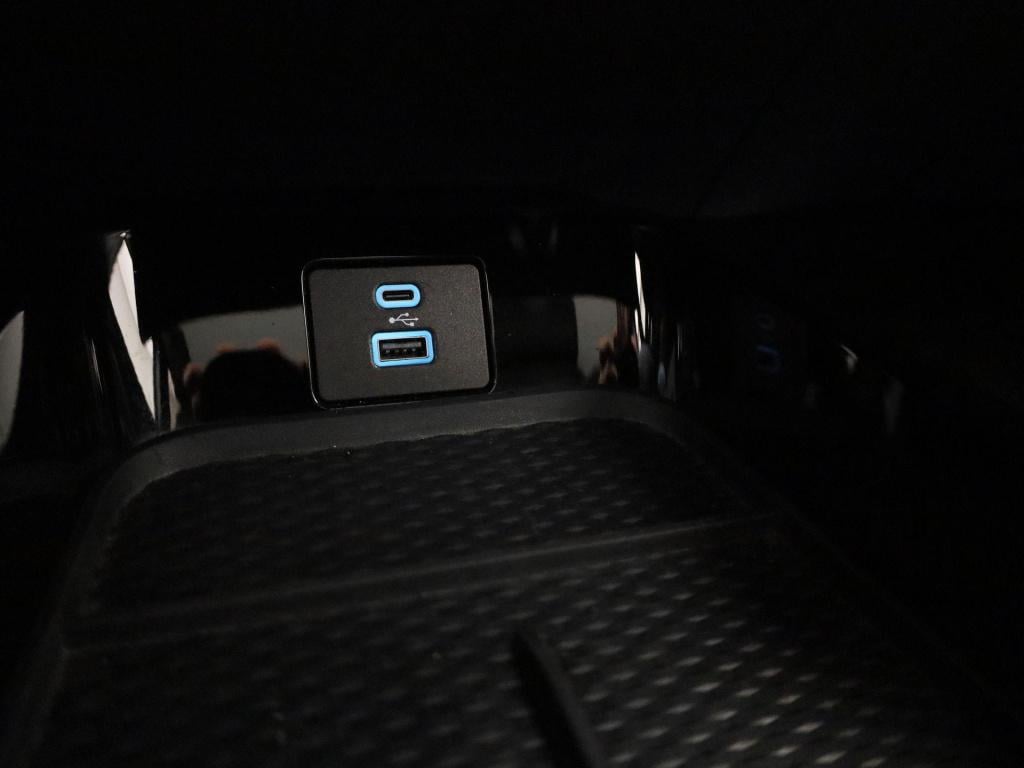 Ford Mustang Mach-e rwd 75 kwh | wordt verwacht | automaat | navigatie | 36
