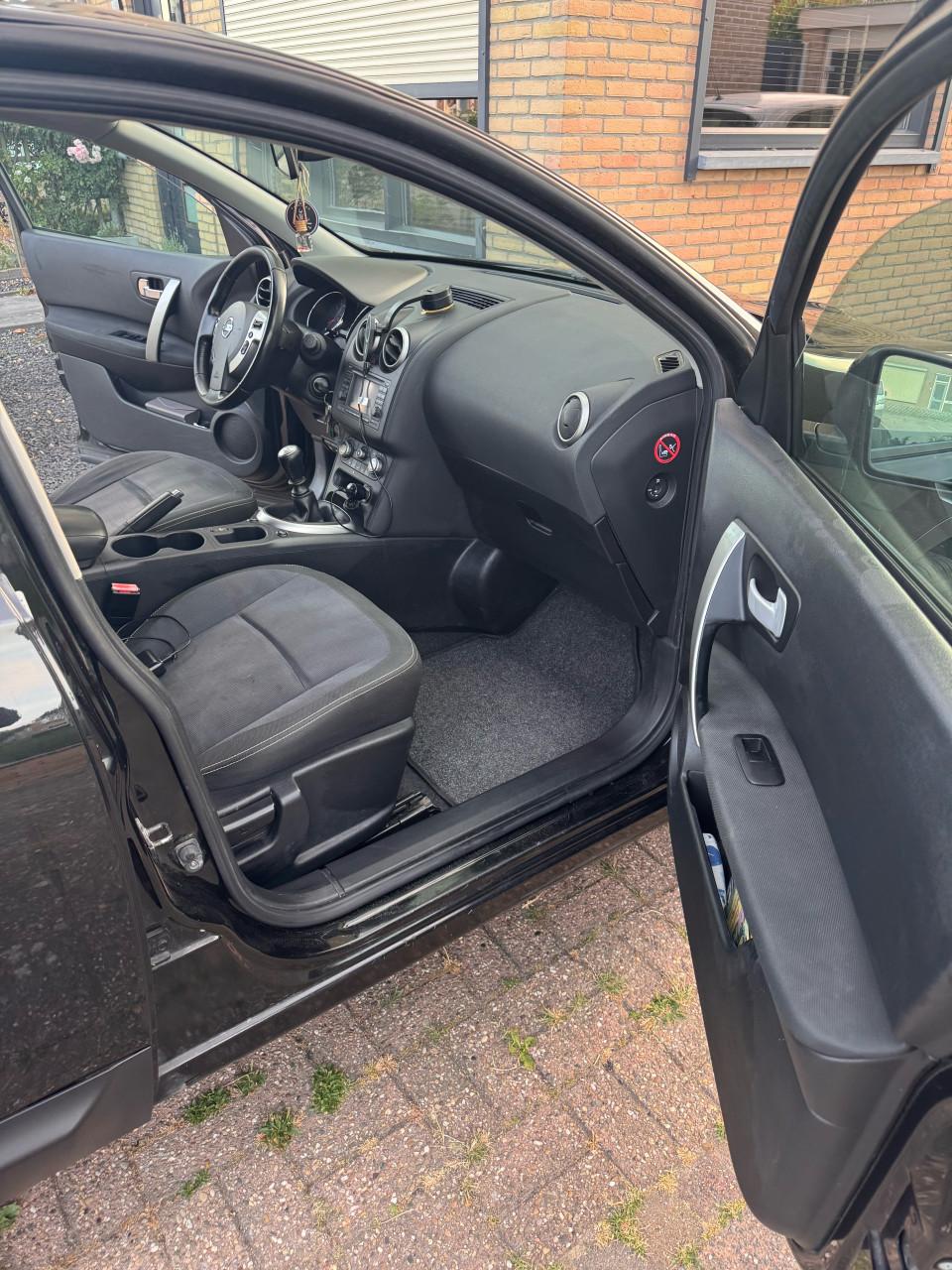 Nissan qashqai 2.0 connect 2010