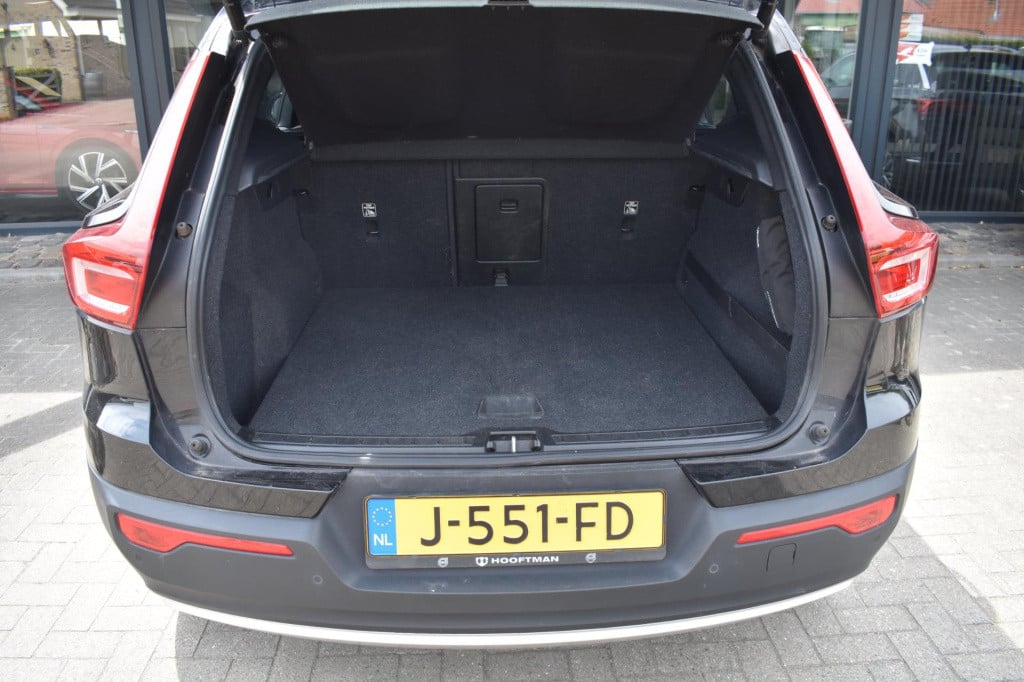 Volvo XC40 1.5 t3 leder | stuur en stoelverwarming | camera | apple carplay