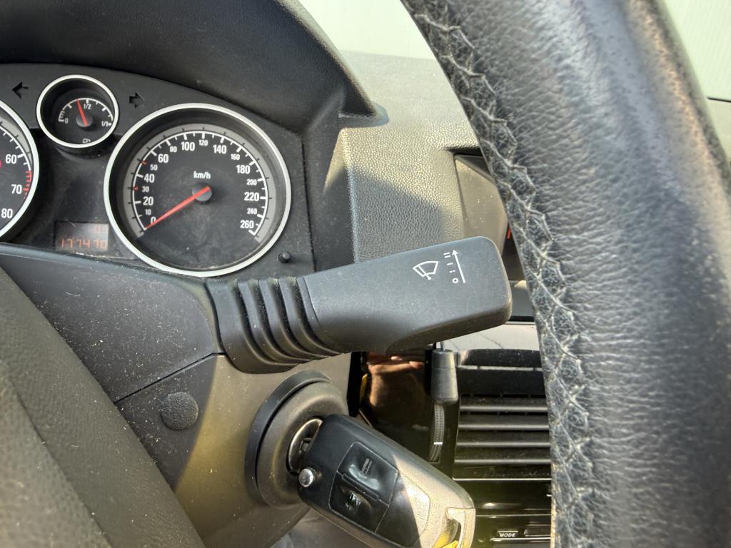 Opel Astra twintop 1.8 cosmo cabriolet