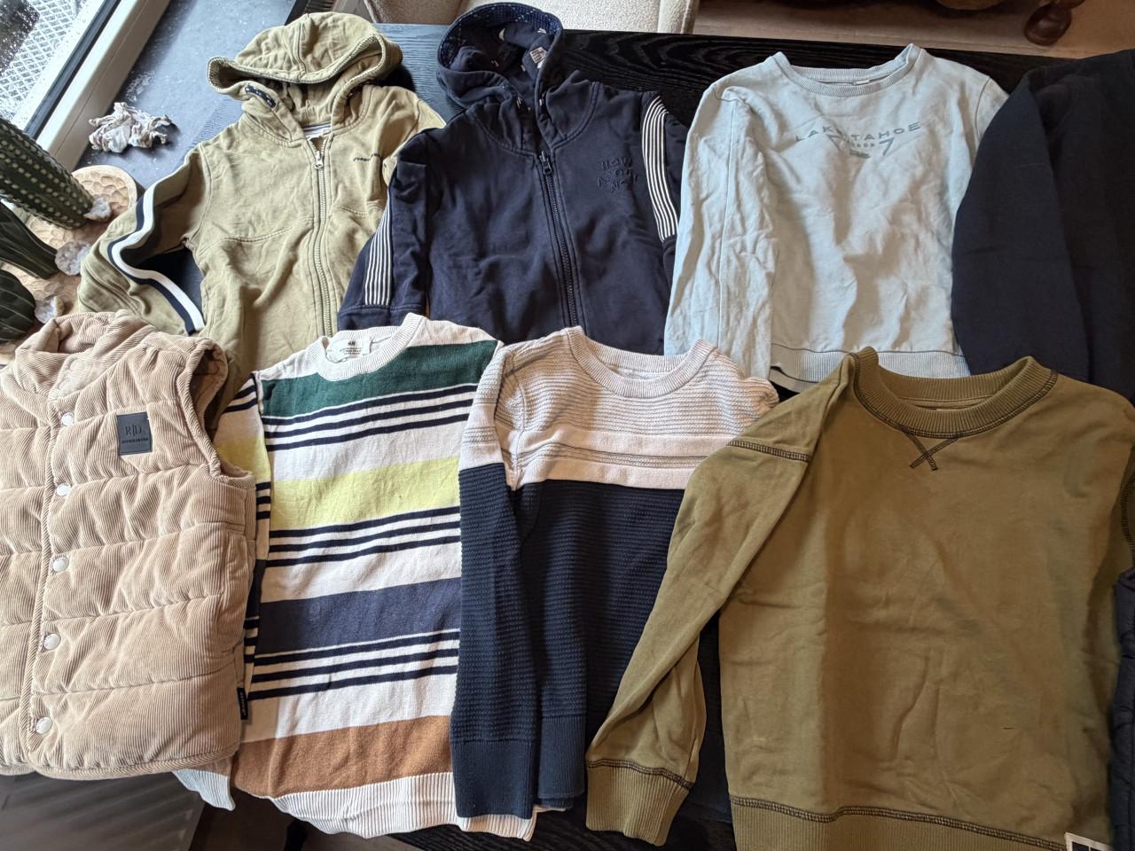 Heel veel jongens bovenkleding (13 items) maat 128