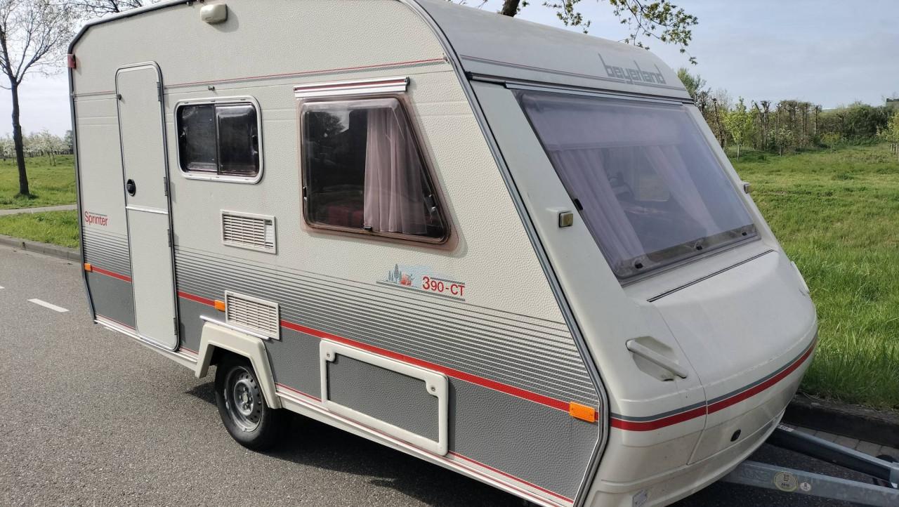 Beyerland 390 met STAPELBED