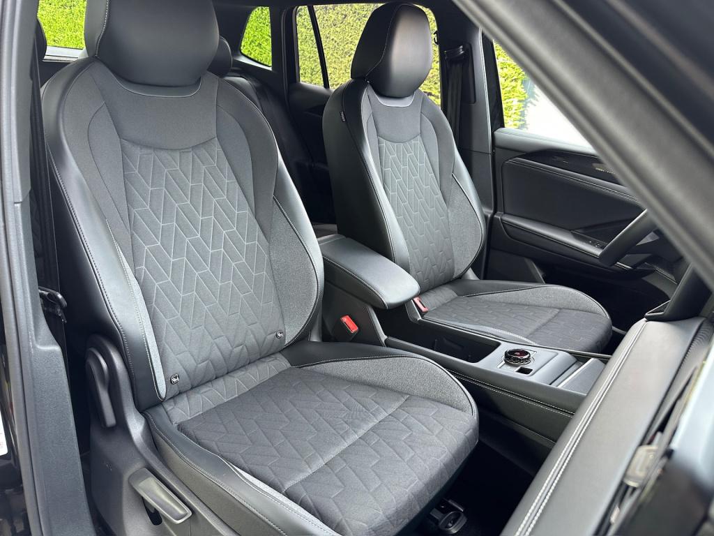 Volkswagen Tiguan 1.5 etsi 150pk dsg goal | trekhaak | 360 camera | iq ligh