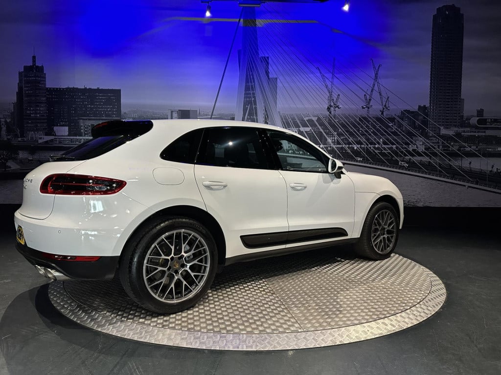 Porsche Macan 3.0 s *luchtvering*sportchrono*stoelventilatie