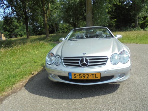 SL 500 in Nieuwstaat bouwjaar 2003 slechts 56.205!!! Kilometer op de teller