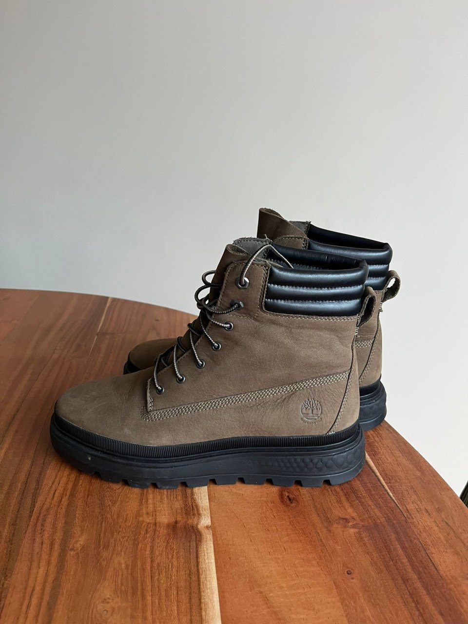 Te koop Timberland Boots Maat 40