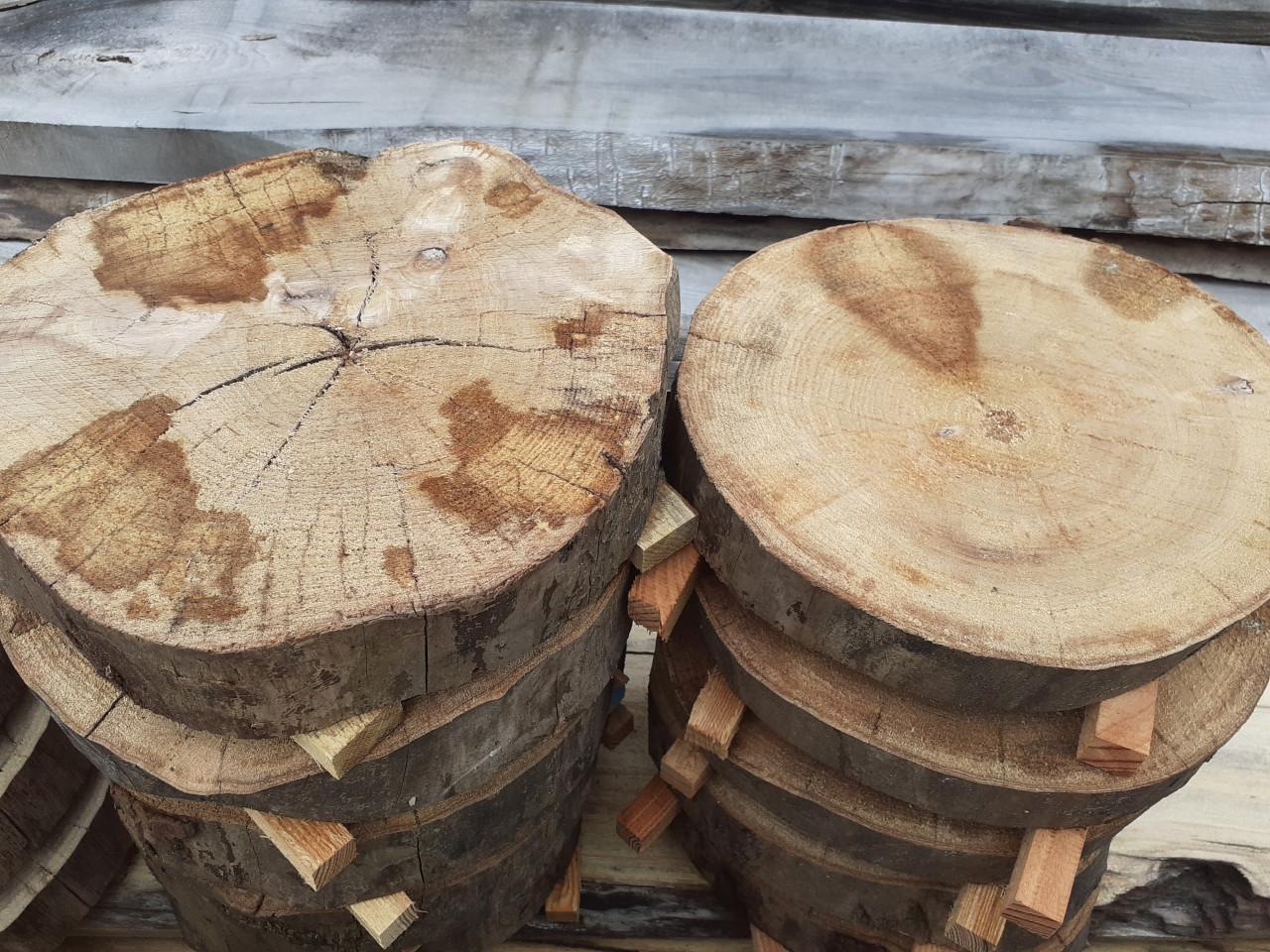 Acacia schaaldelen 300 x 30 x 5 cm, 35 euro per stuk