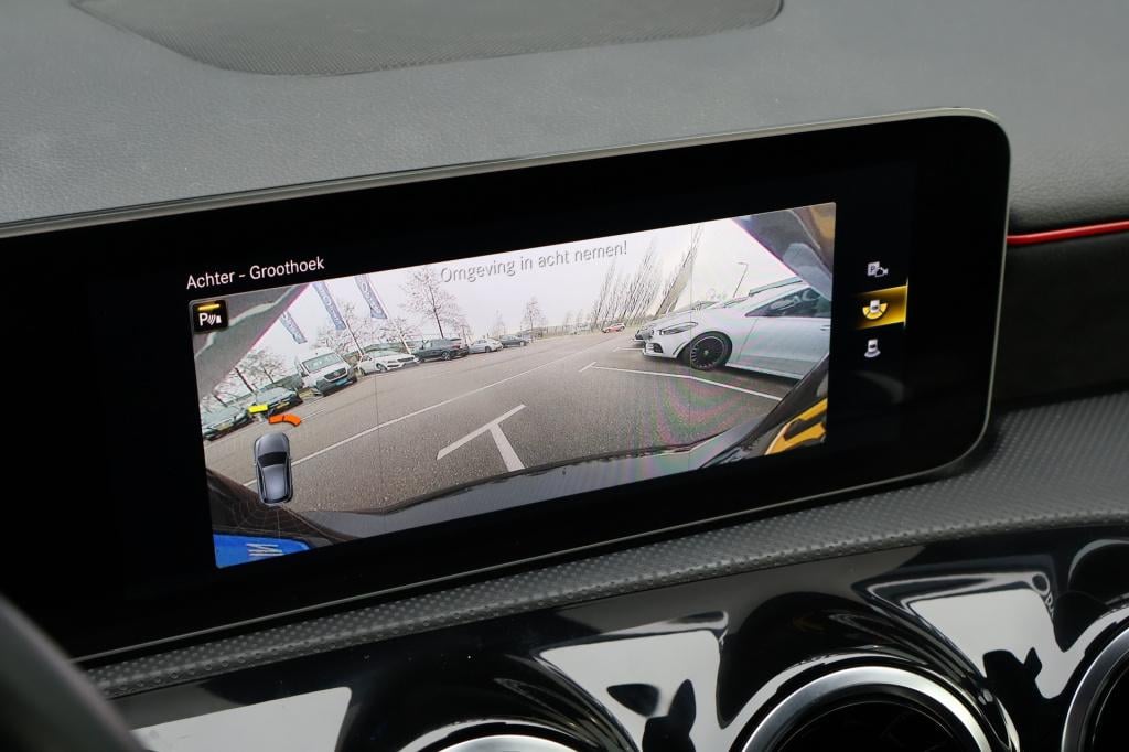 Mercedes-Benz A-Klasse 180 business solution amg i btw i automaat i camera 