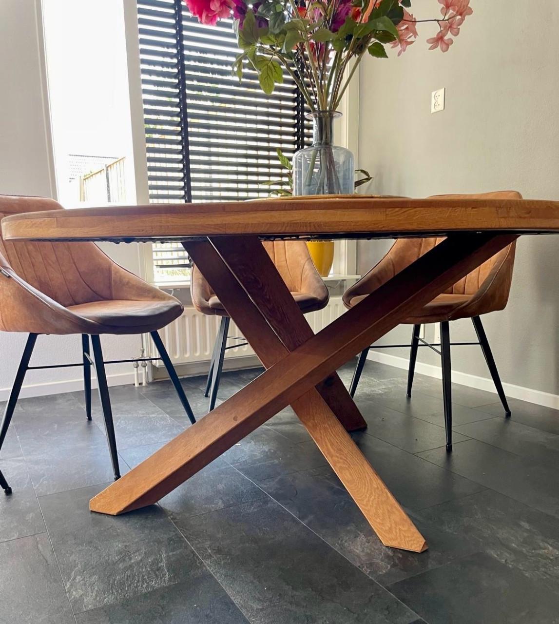 Massief eiken ronde eettafel 150cm