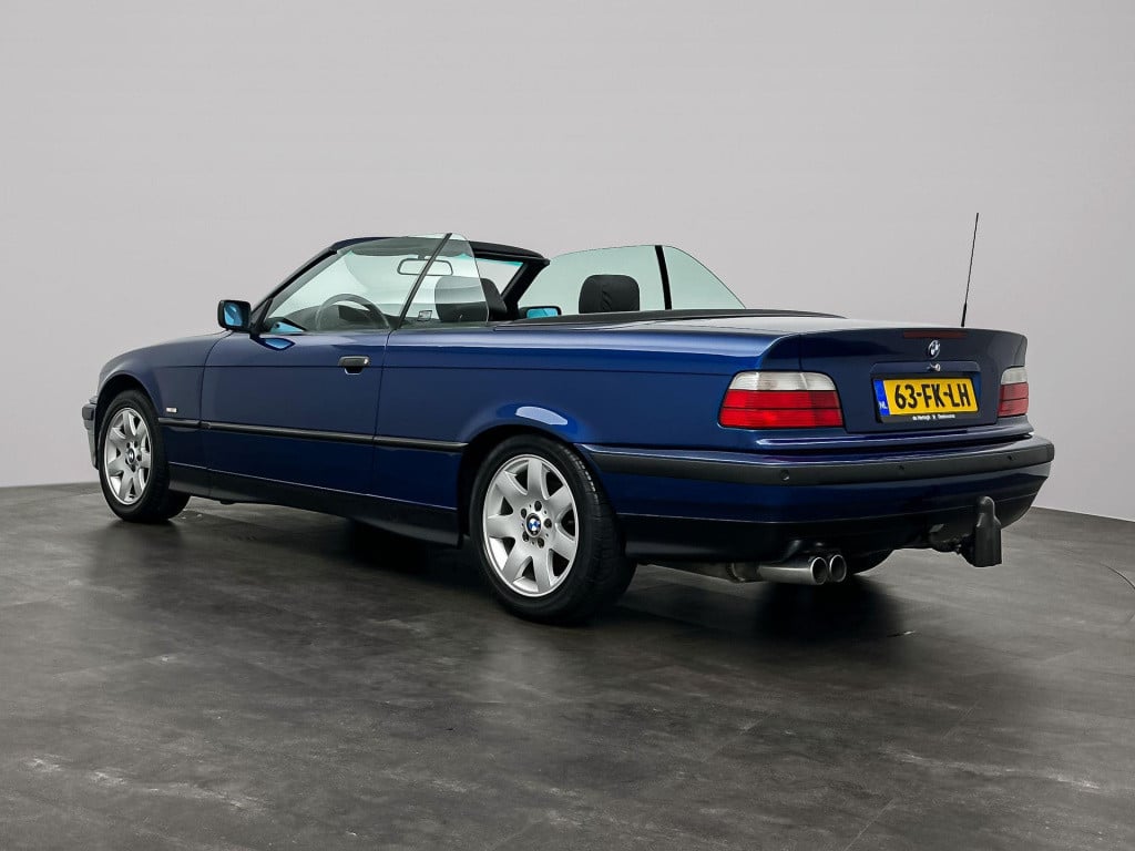BMW 3-serie cabrio 318i executive