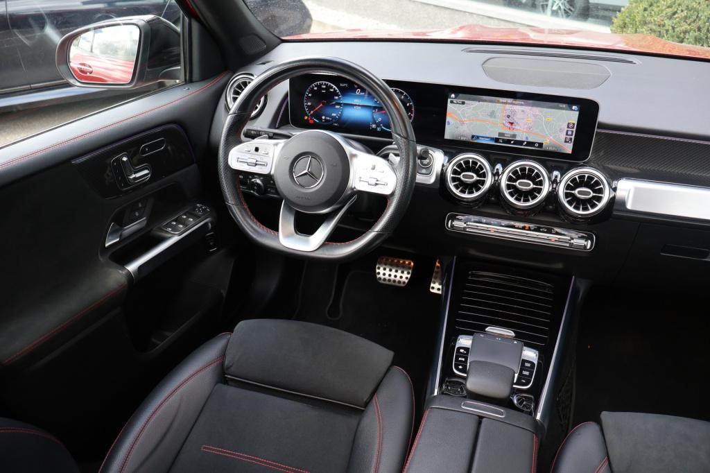 Mercedes-Benz Glb 200 business solution amg 163 pk i panoramadak i trekhaak