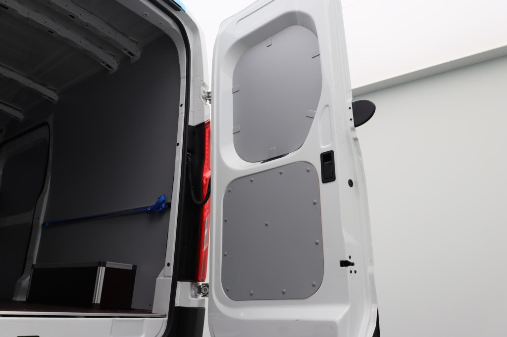 Maxus Edeliver9 l3h2 89 kwh | demo deal | laadvloer | lat om lat | camera |