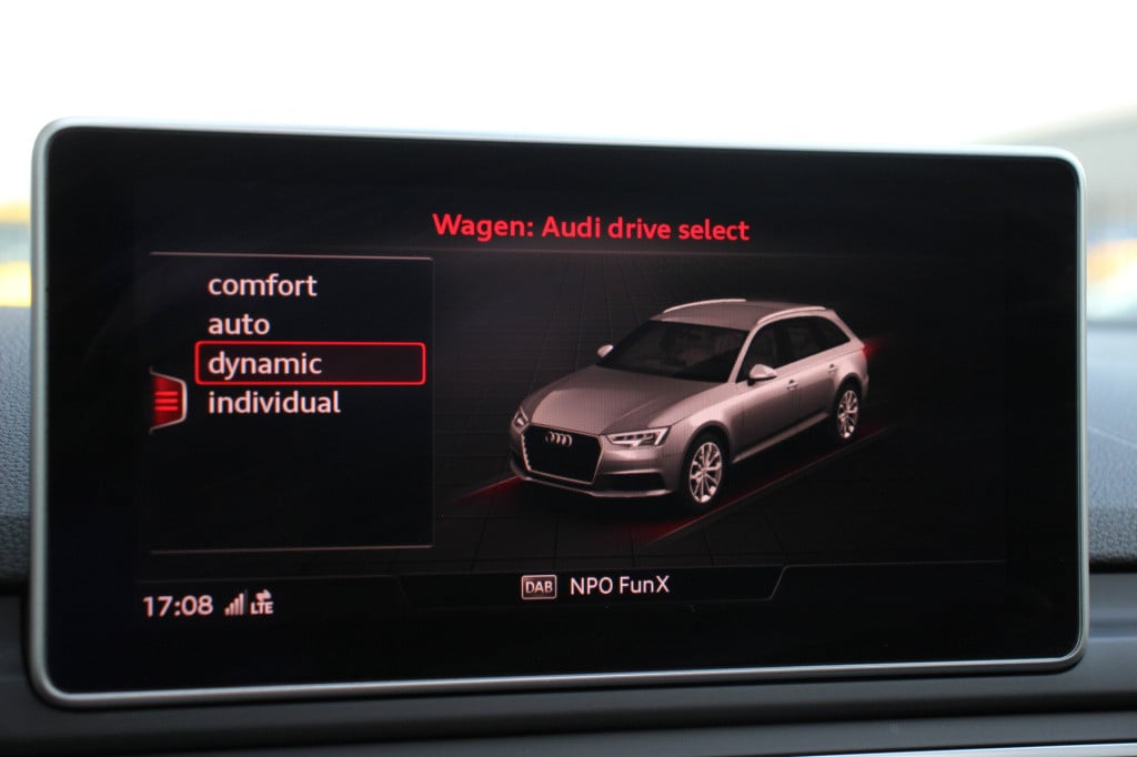 Audi Rs4 a4 avant 2.9 tfsi quattro pro line plus | pano | carbon | massage 