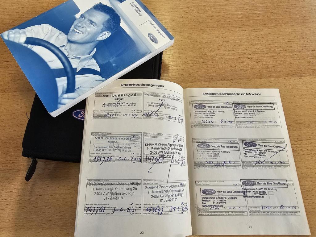 Ford Focus wagon 1.8 titanium flexi fuel