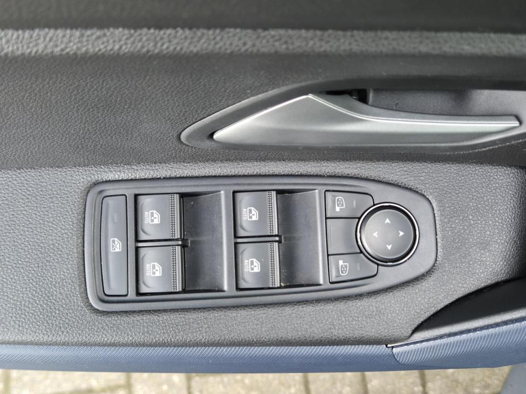 Dacia Duster new tce 130 mild hybrid expression camera, stoelverwarming, na