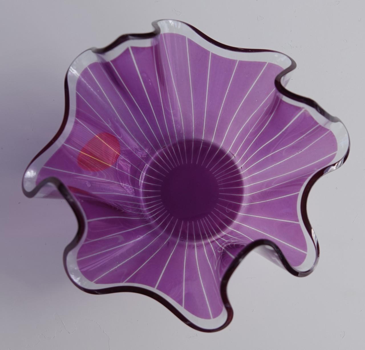 Chance Glass schaaltje zakdoekmodel paars retro