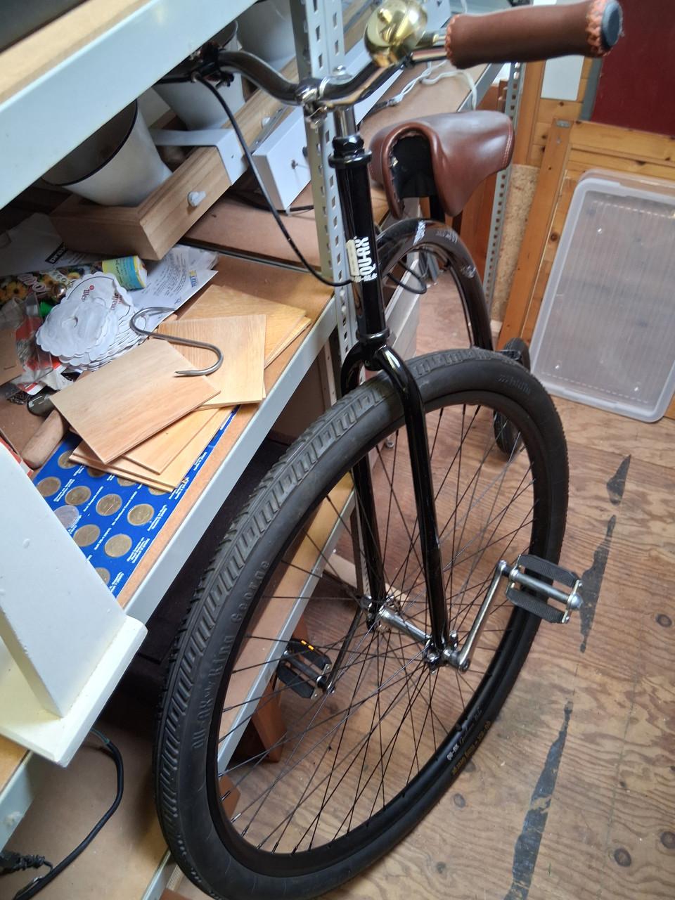 Jongens fiets