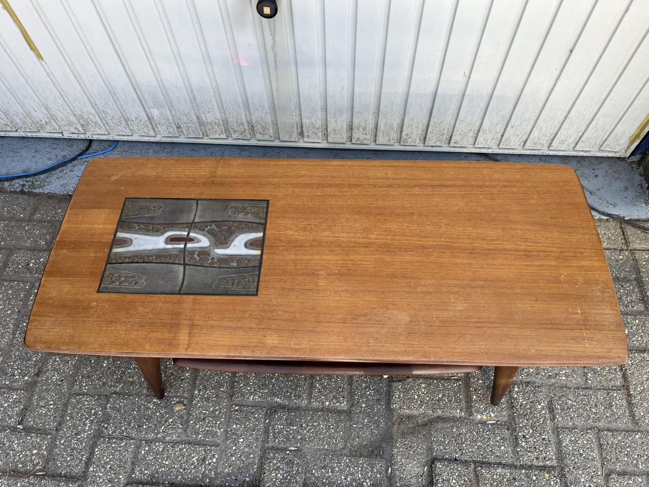 Vintage salontafel Louis van Teeffelen