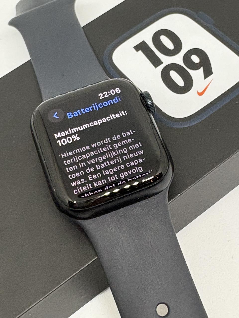 Apple Watch SE GPS