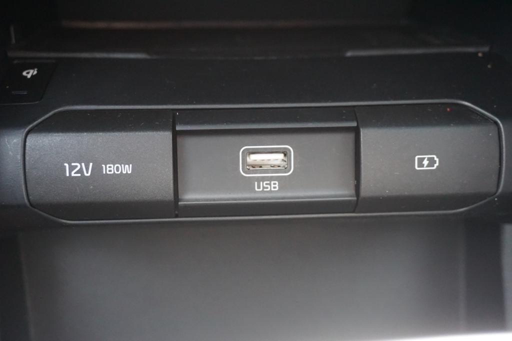 Kia E-niro executiveline 64 kwh climate / navi / cruise / leder / stoelverw