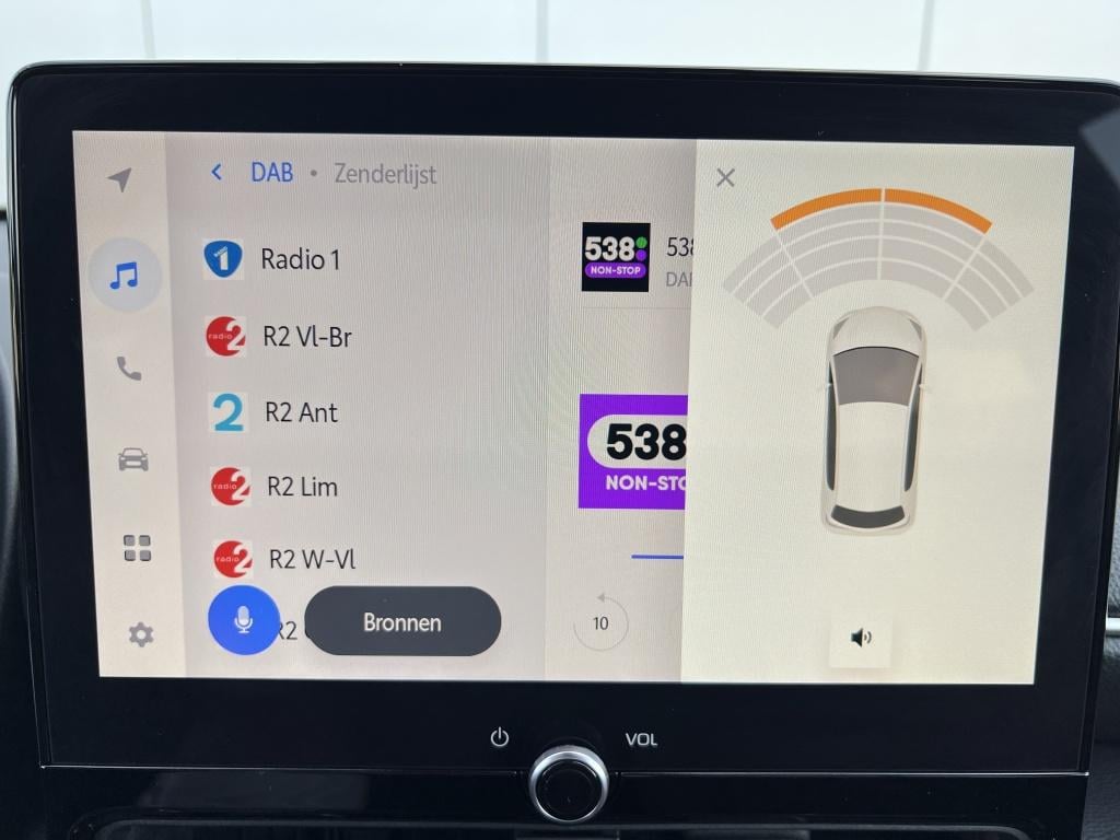 Toyota Yaris Cross 1.5 hybrid 115 first met comfort pack