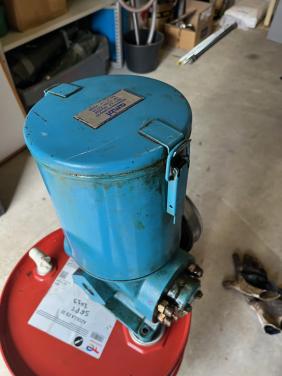 TE KOOP: Vetsmeerpomp