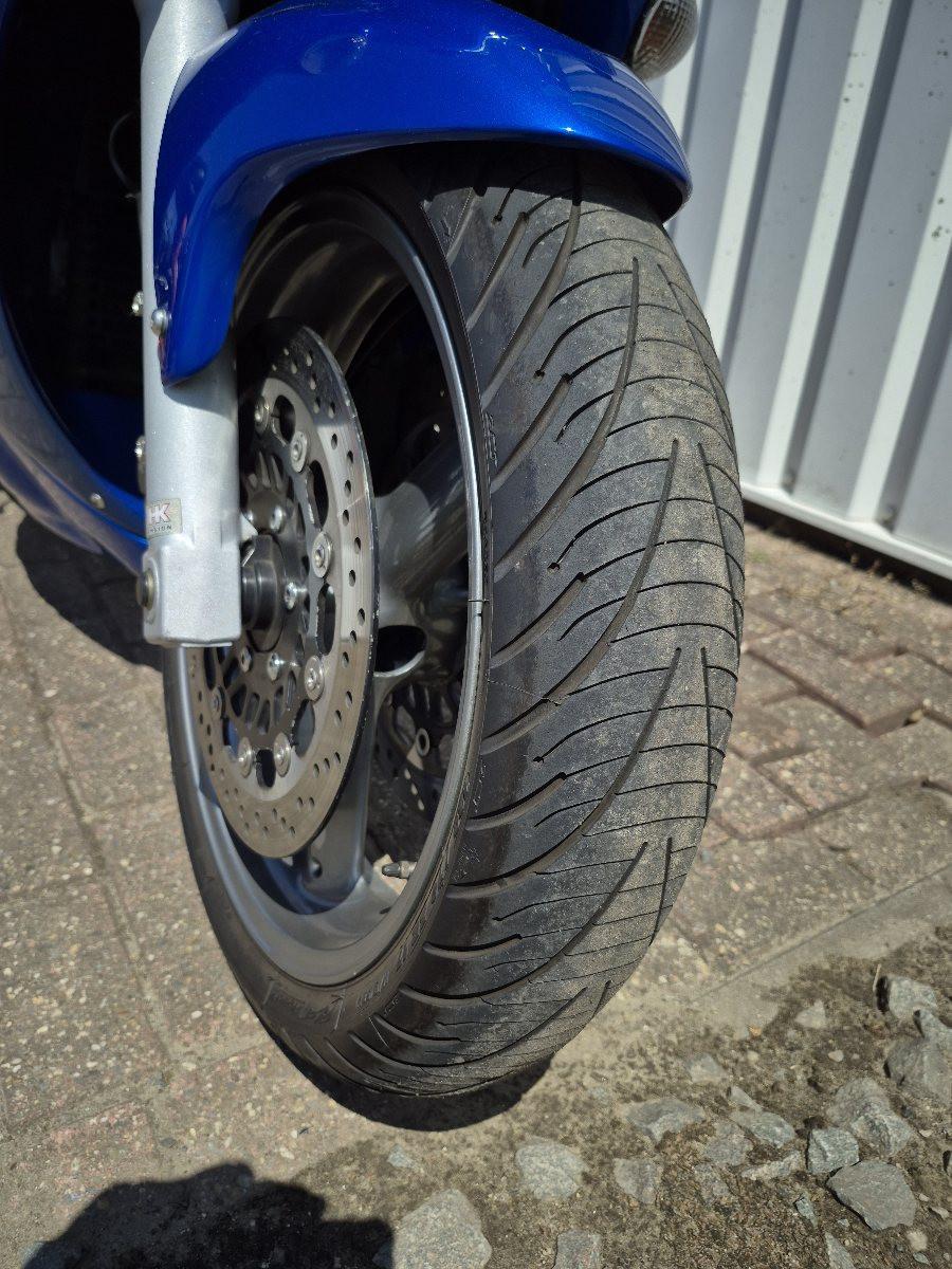 Triumph Sprint 955i uit 2005, sportieve toermotor