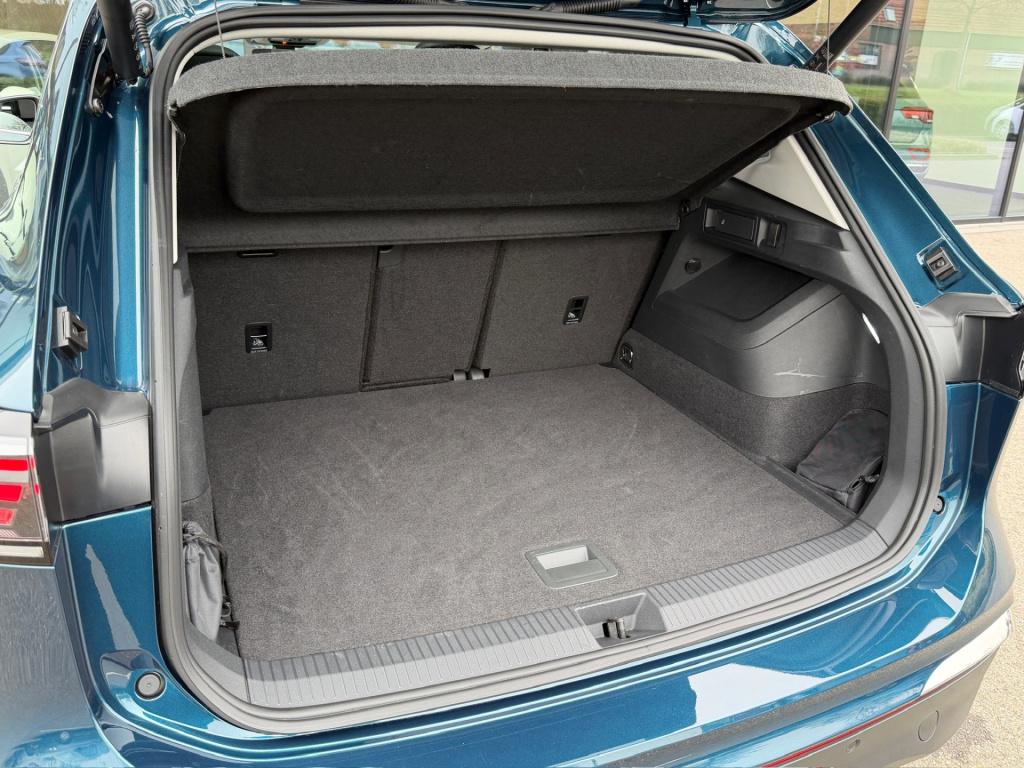 Volkswagen Tiguan 1.5 ehybrid elegance | full option | leder | panormadak |