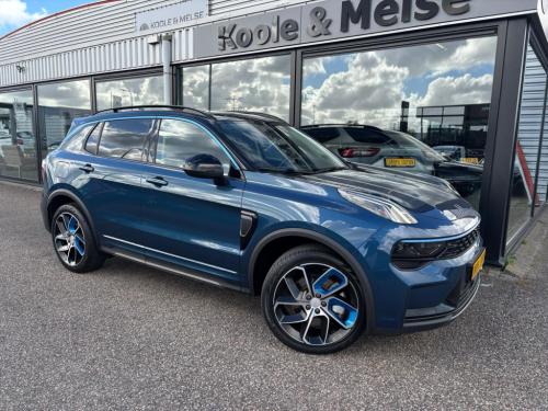 Lynk & Co 01 1.5 261pk phev 7dcth , panodak , adaptive cc , carplay