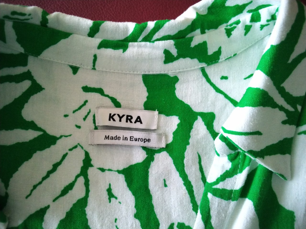 Groen/ witte jurk merk Kyra