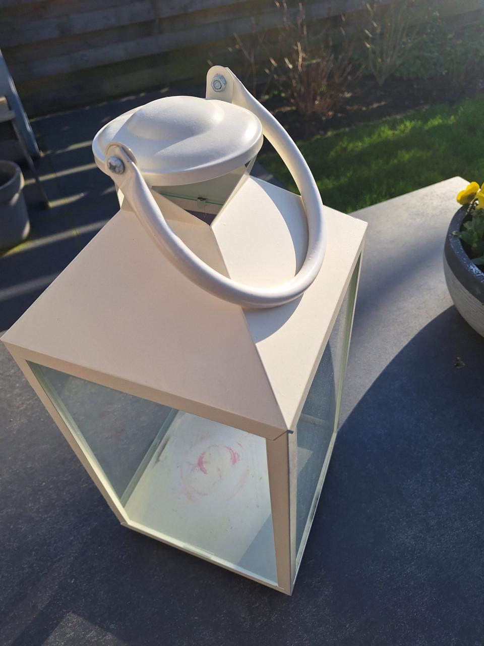 Wit metaal windlicht