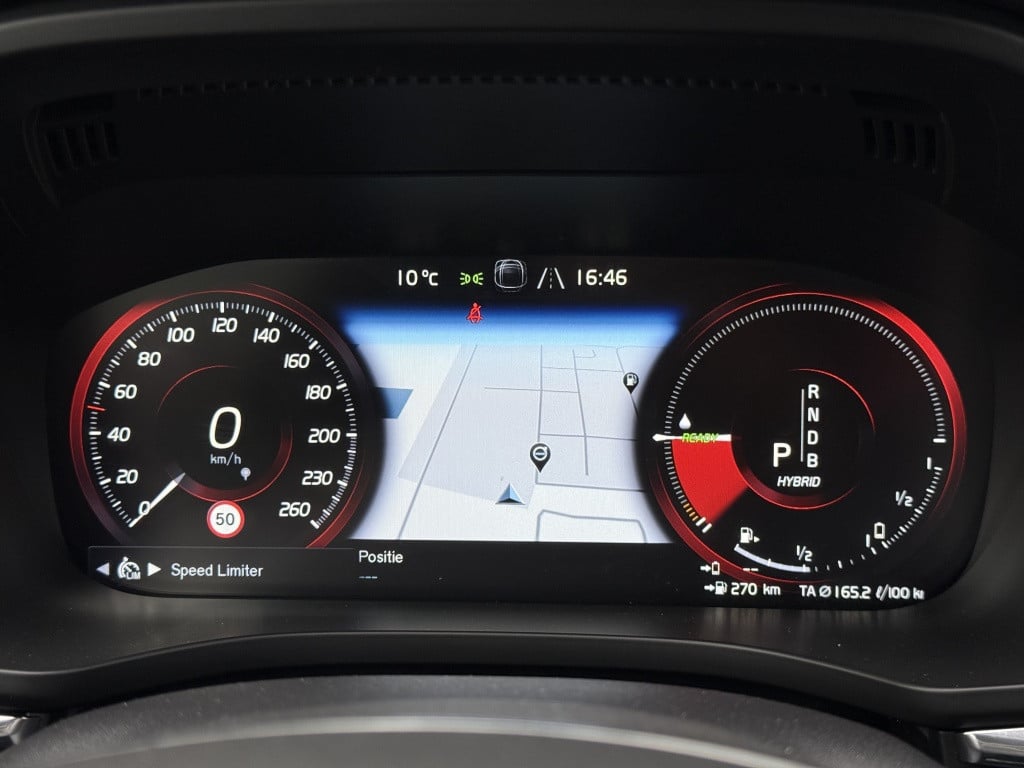 Volvo XC60 t8 390pk recharge r-design| panodak| luchtvering| trekhaak| came