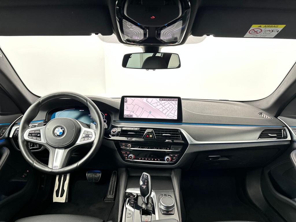 BMW 5 Serie touring 530e high executive m-sport