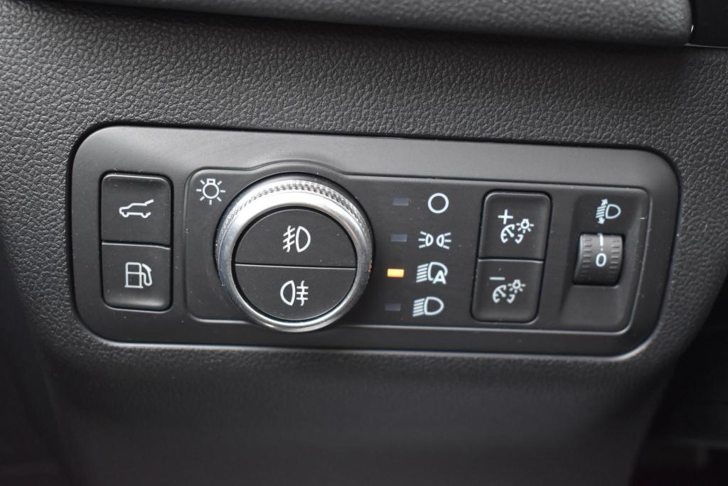 Ford Kuga 2.5 phev titanium x | climate control | adaptive cruise control |