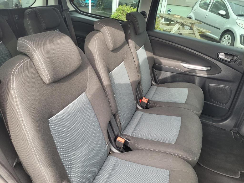 Ford Galaxy 1.6 scti trend business