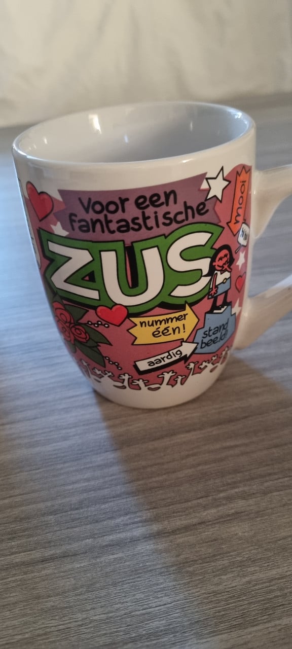 Diverse mokken met leuke opdrukken