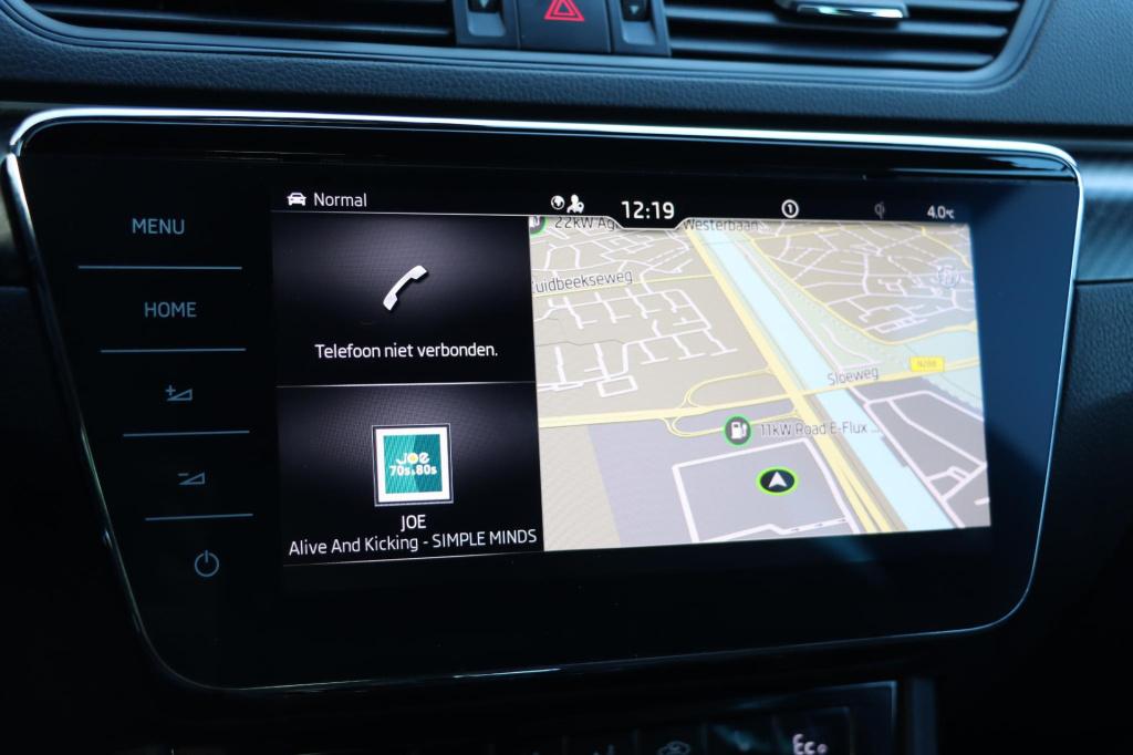 Skoda Superb combi 1.4 tsi iv sportline business 218pk dsg6