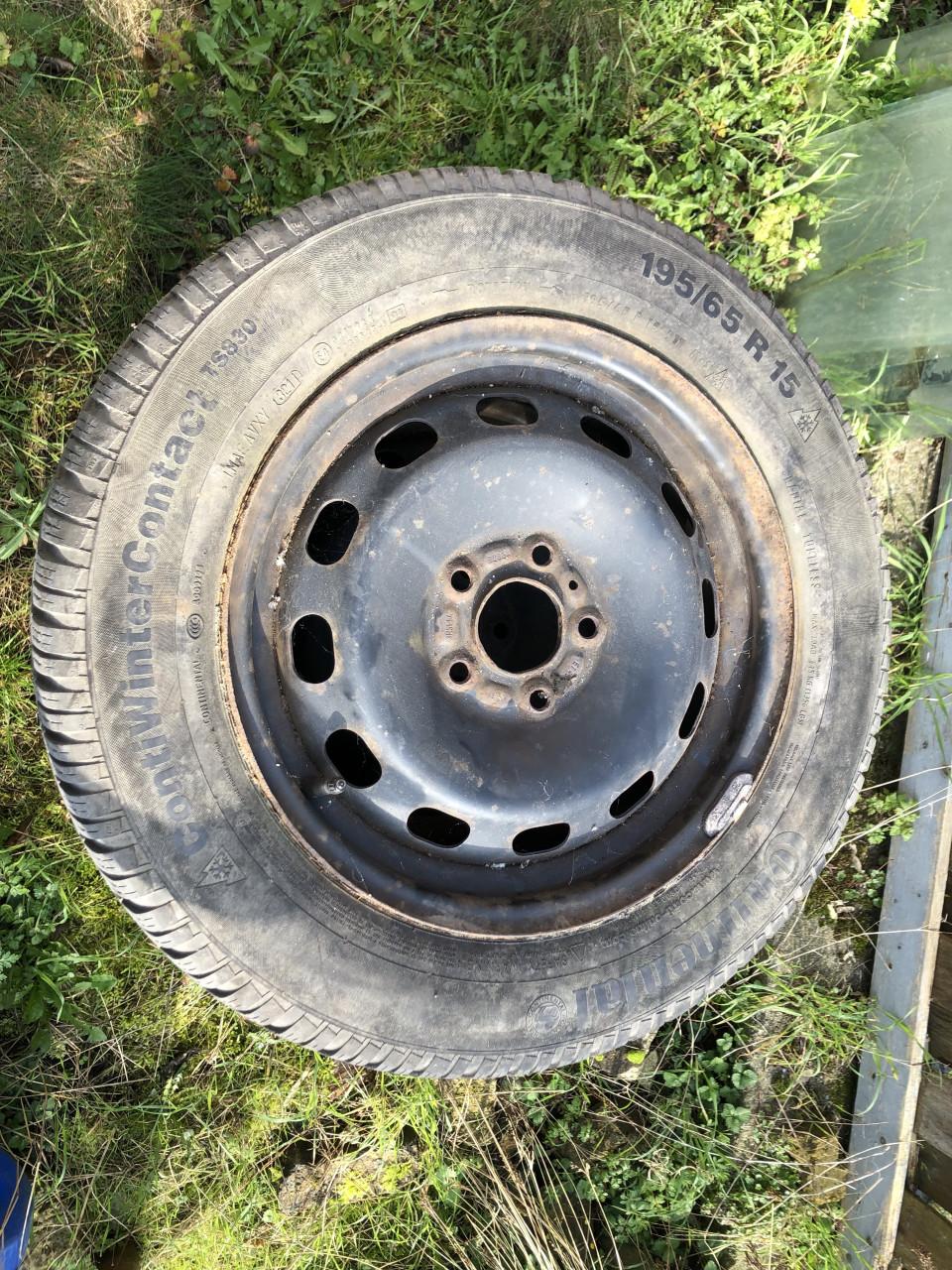 Stalen velgen met banden volvo ford