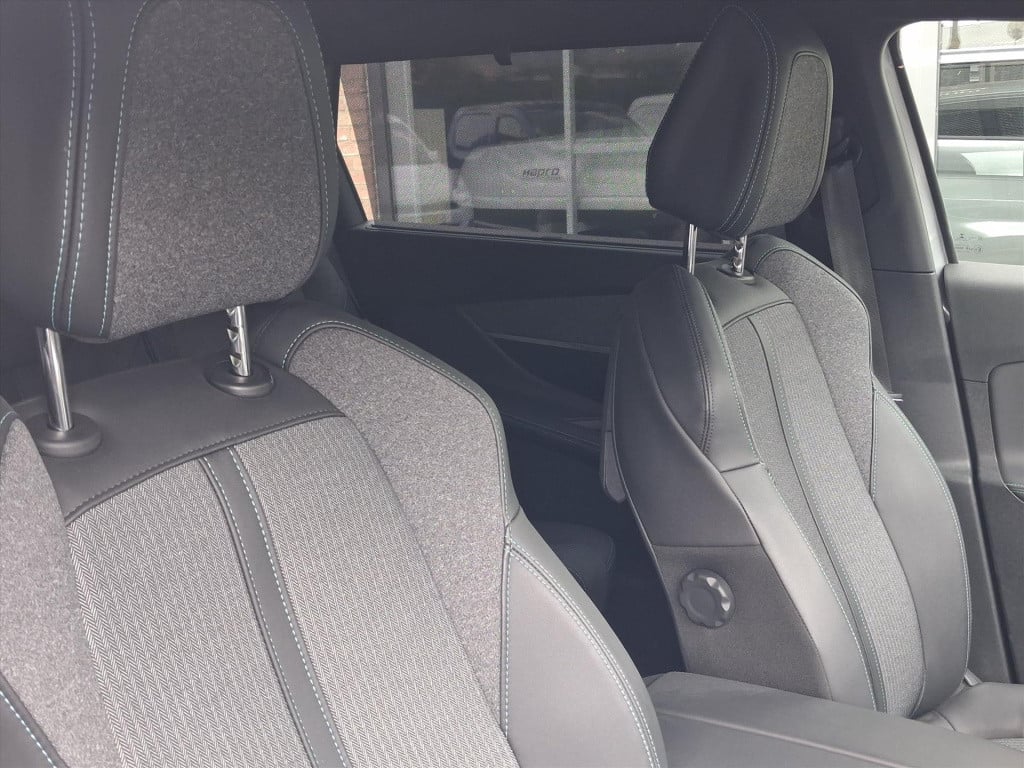 Peugeot 5008 1.2 puretech 130pk s&s allure pack business navigatie | cruise
