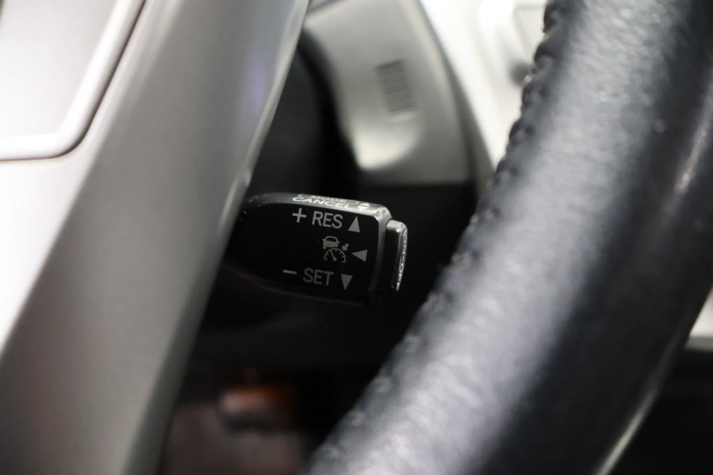 Toyota Prius wagon 1.8 dynamic 7p.