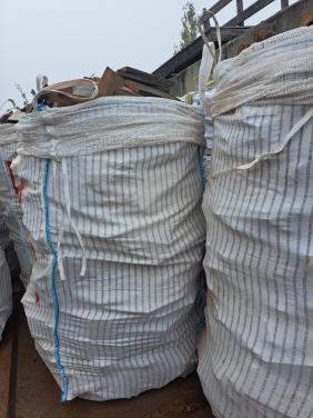 Haardhout in Bigbag van 1500 Liter. Prijs vanaf € 75,-