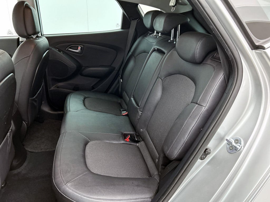 Hyundai Ix35 1.6i gdi go! | navigatie | climate control | stoelverwaming | 