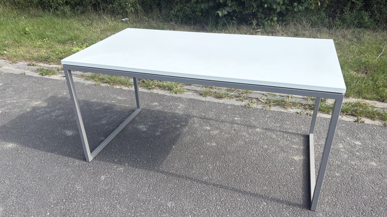Kantinetafel