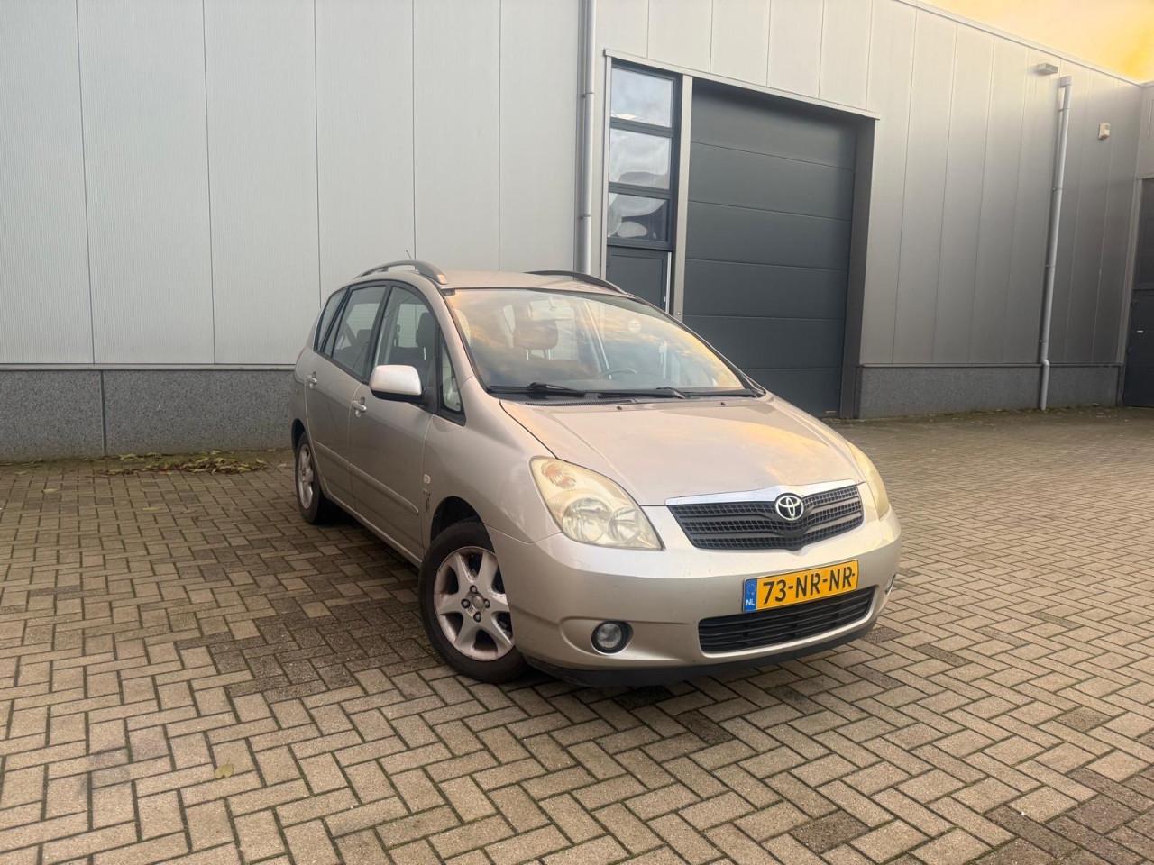 Toyota Corolla Verso 1.6 VVT-i Linea Luna