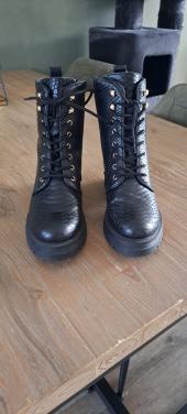Omoda veterboots als nieuw
