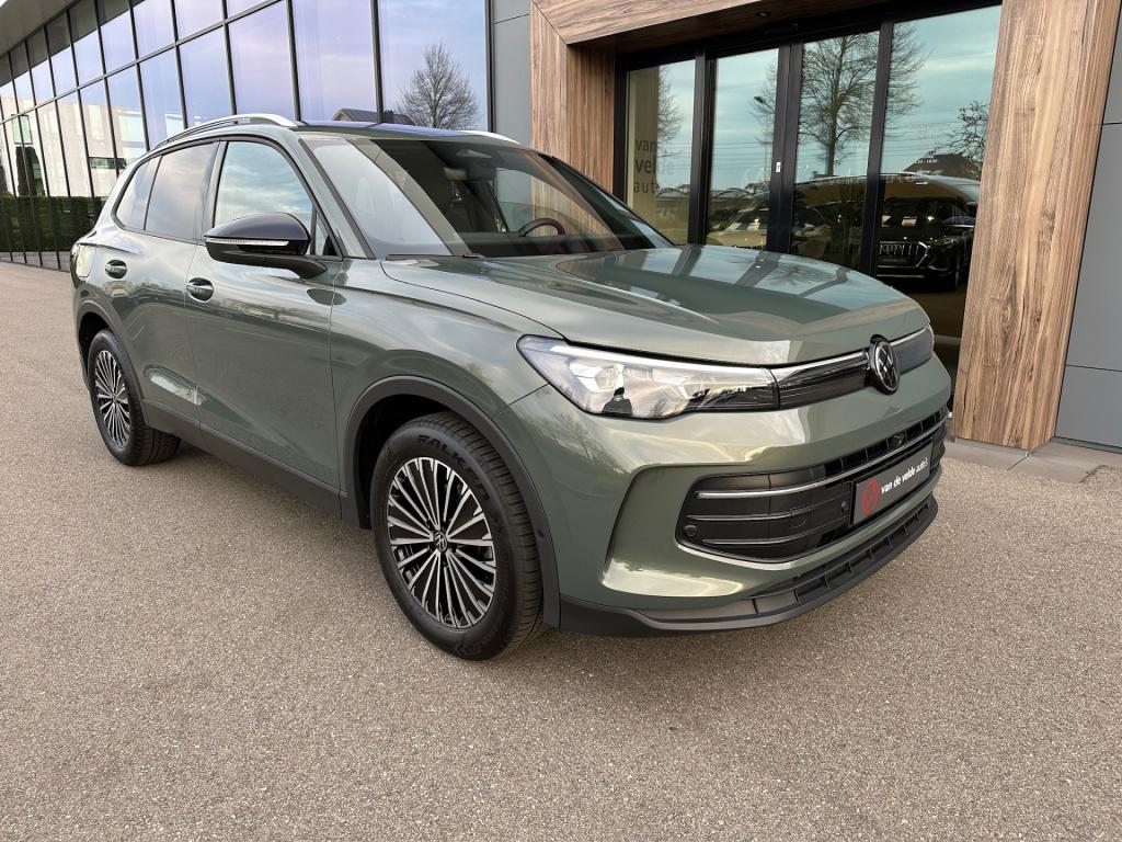 Volkswagen Tiguan 1.5 etsi 150pk dsg goal | trekhaak | 360 camera | iq ligh